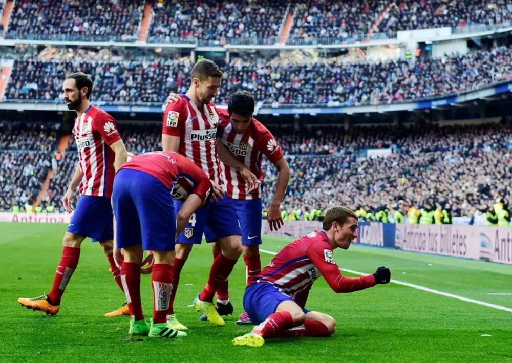 Griezmann festeja el gol del triunfo colchonero ante Real Madrid