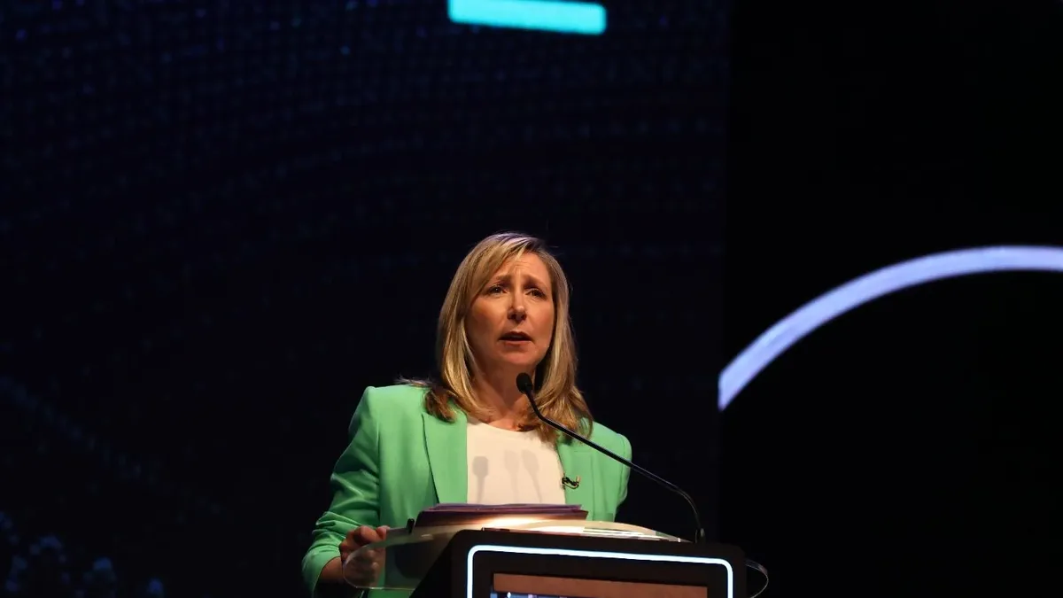 Las propuestas de Myriam Bregman para economía en el debate ...