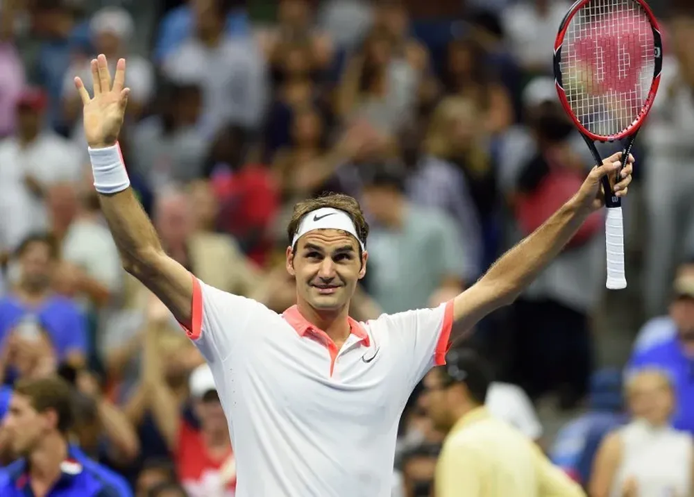 Roger Federer avanza en el el US Open