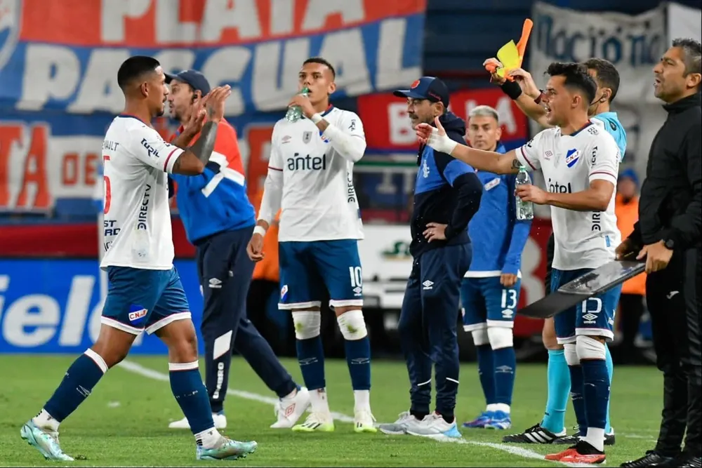 El Torito Rodríguez entró para cerrar el juego