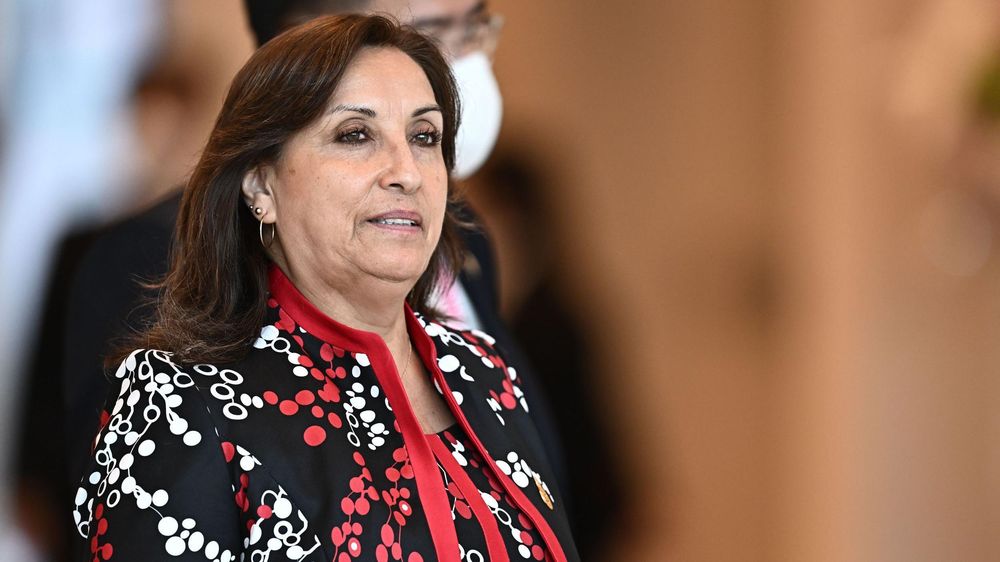La presidencia de Dina Boluarte, la primera gobernante de Perú, ha terminando tan abruptamente como la de todos sus antecesores desde 2018.