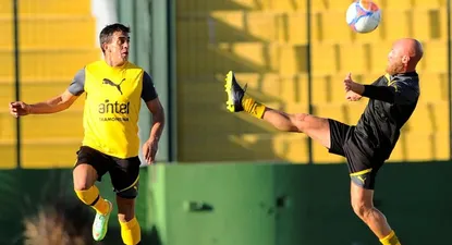 Diego Ifrán se mete en el once