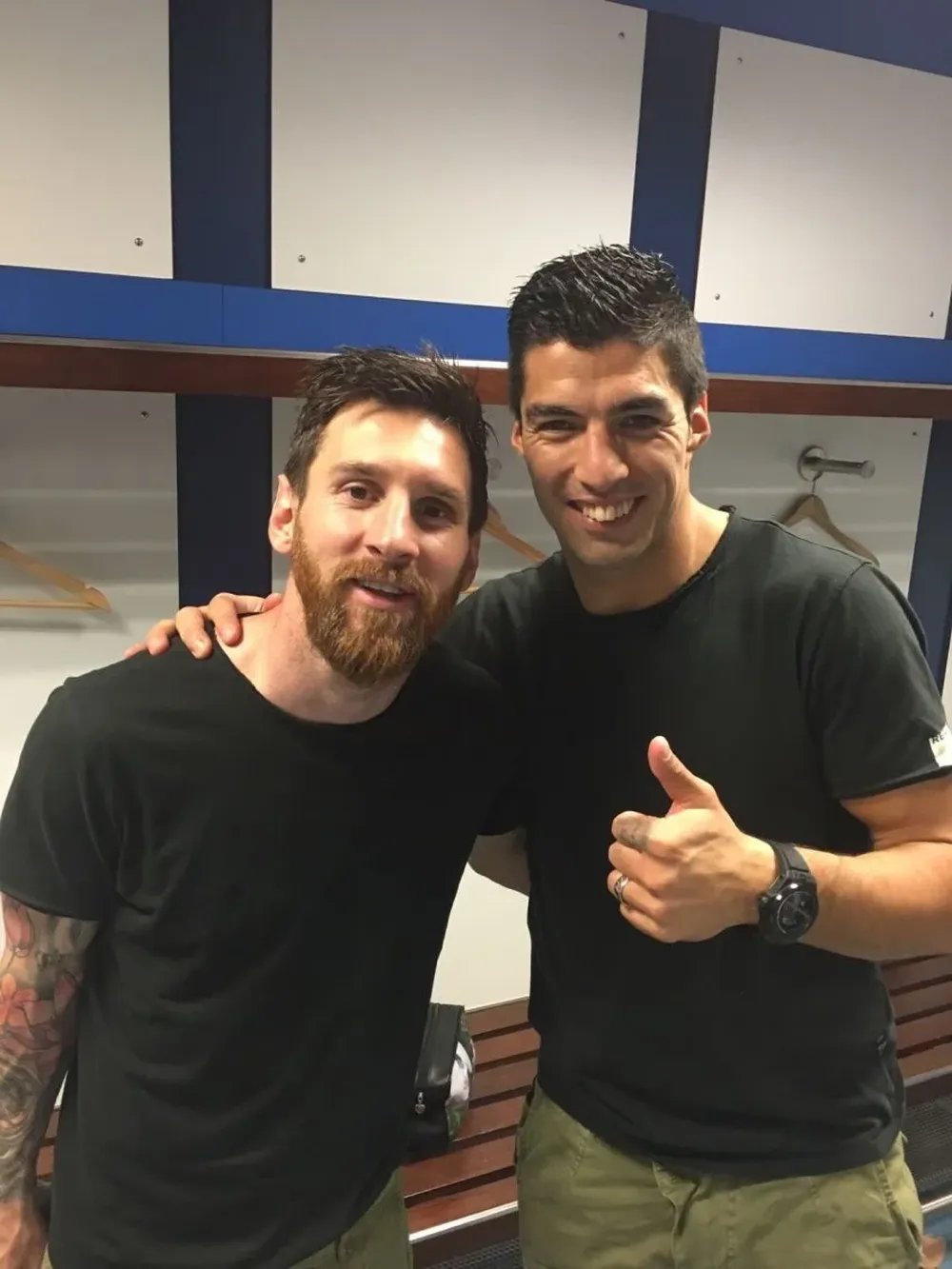 La foto que subió Suárez