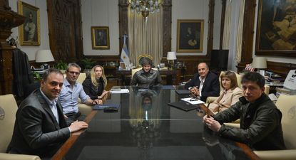 El Gobierno reglamentará el financiamiento universitario y la ley Garrahan, pero no los aplicará