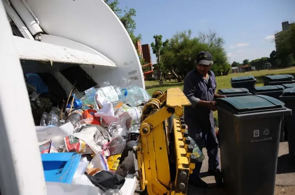 La intendencia espera contar con nuevos camiones recolectores. 