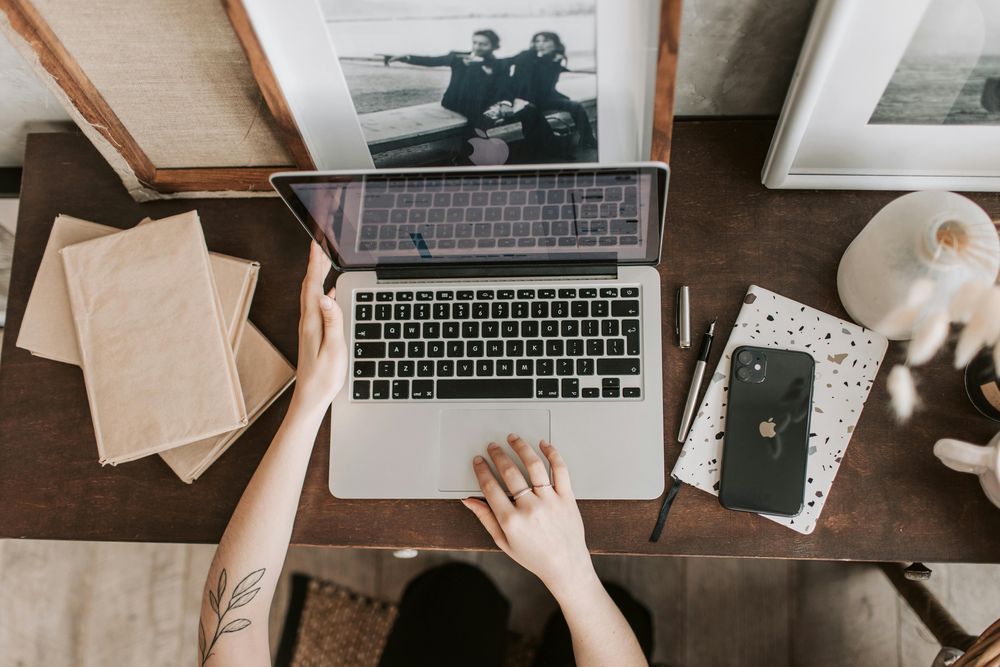 Bloom Talent Partners busca ingenieros en IA para trabajo remoto desde cualquier lugar. &nbsp;