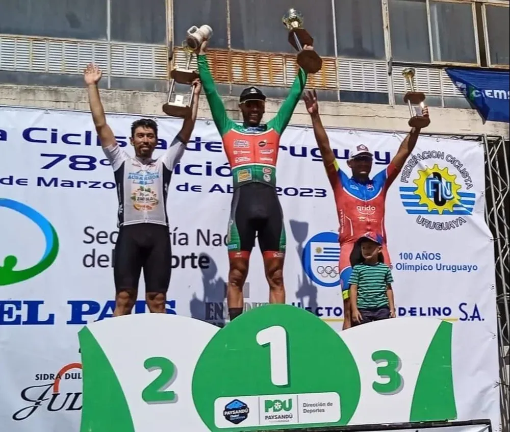 El podio de la etapa matutina del martes en Paysandú