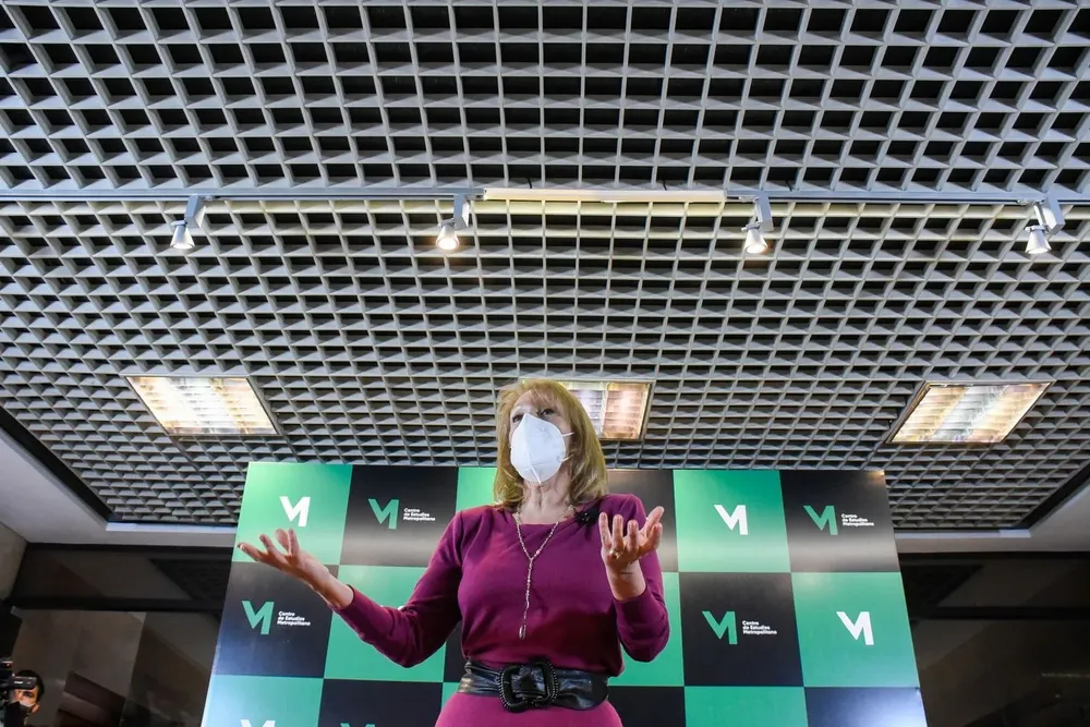 Carolina Cosse, Intendenta de Montevideo en el lanzamiento del Centro de estudios Metropolitano Andres Abt