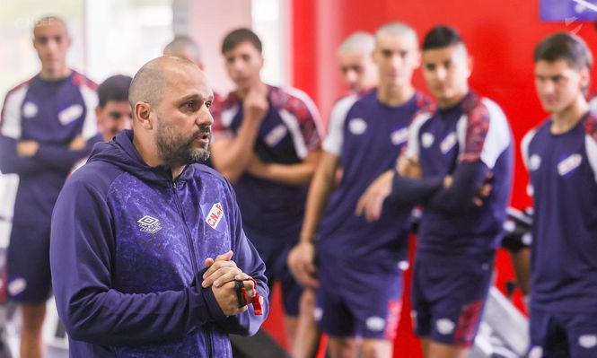 Jadson Viera en la pretemporada 2026 de Nacional