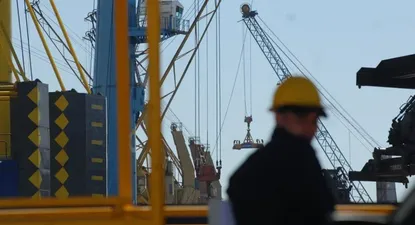 Sindicato portuario denuncia desarme de la marina mercante