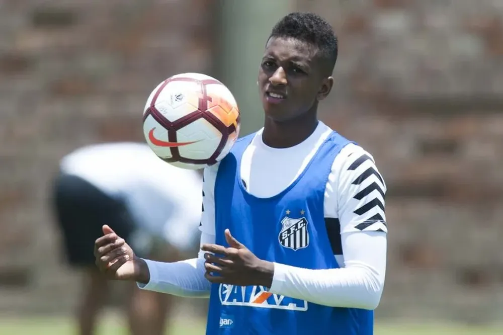 Rodrygo, delantero juvenil de Santos