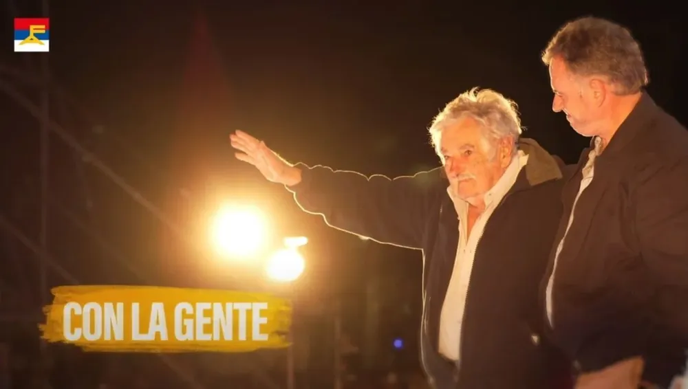 Orsi junto a Mujica en el video del jingle