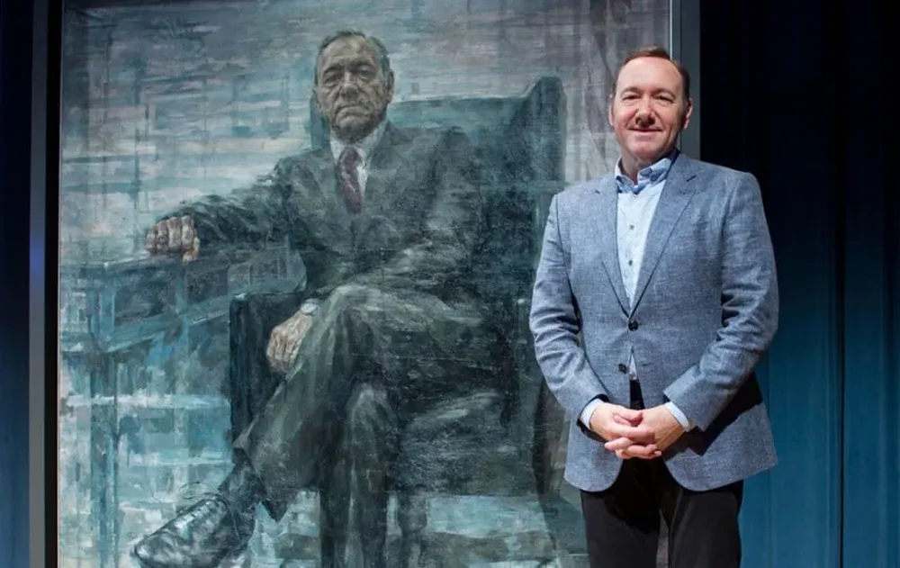 El personaje de Kevin Spacey, Kevin Underwood, está inmortalizado en un cuadro