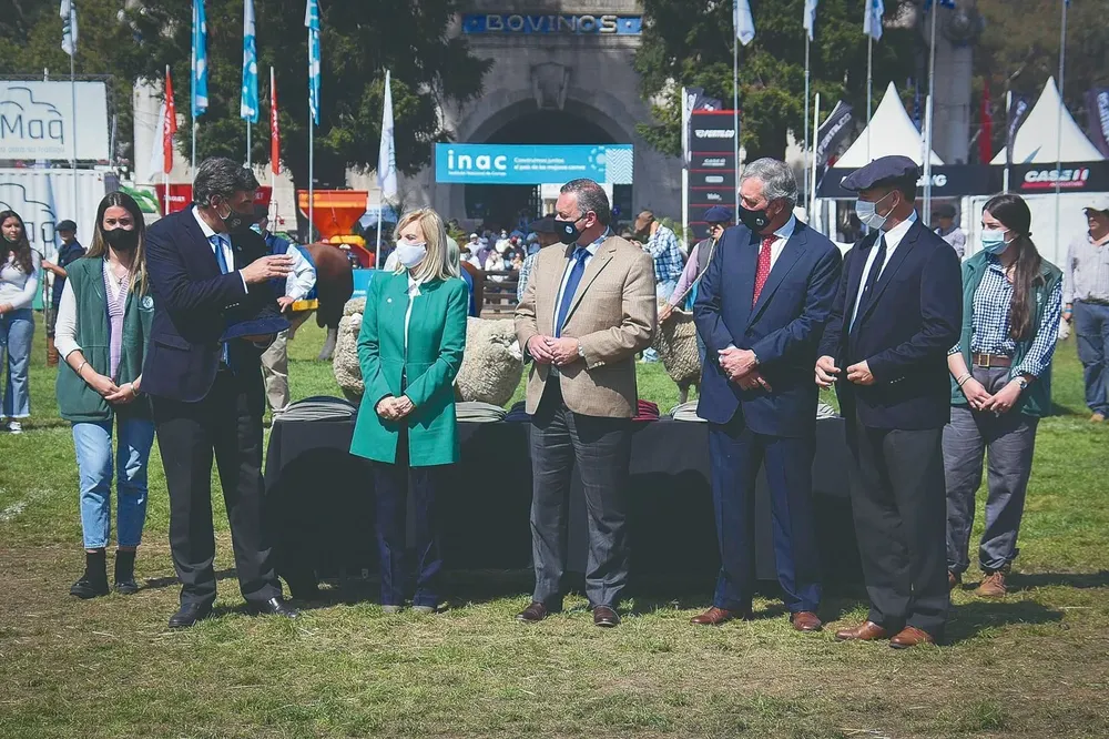 Gonzalo Valdés Requena, Beatriz Argimón, Álvaro Delgado, Fernando Mattos y Rafael Ferber.