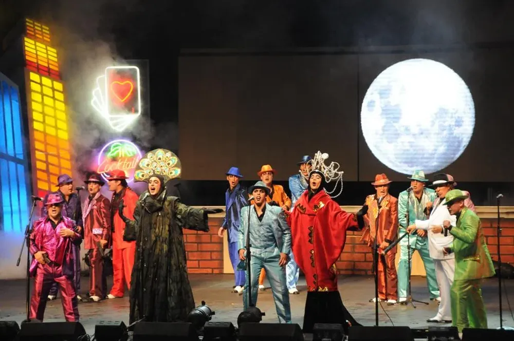 Gran actuación de Los Muchachos