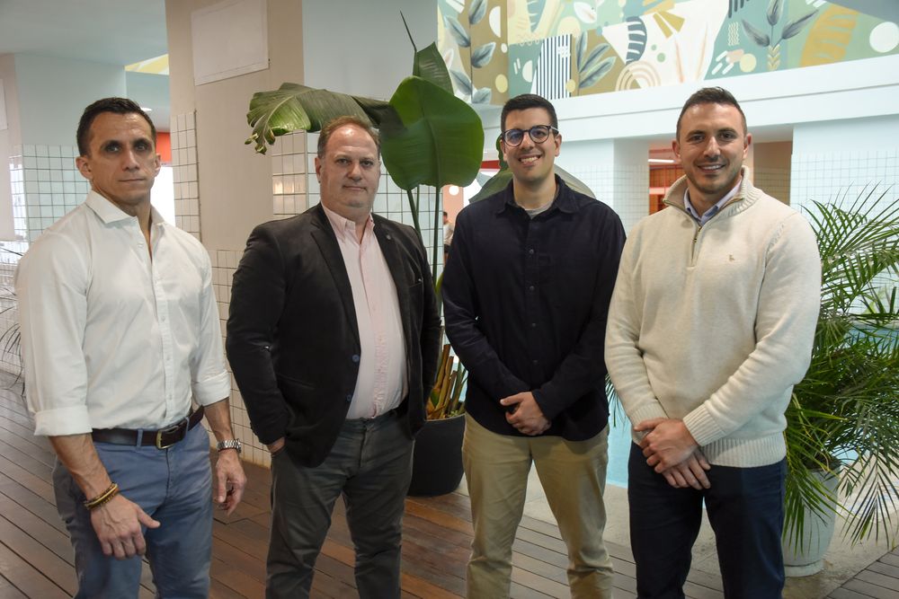 Diego Guidobono, Daniel Saks, Guillermo Rodriguez, Gonzalo Mesorio.