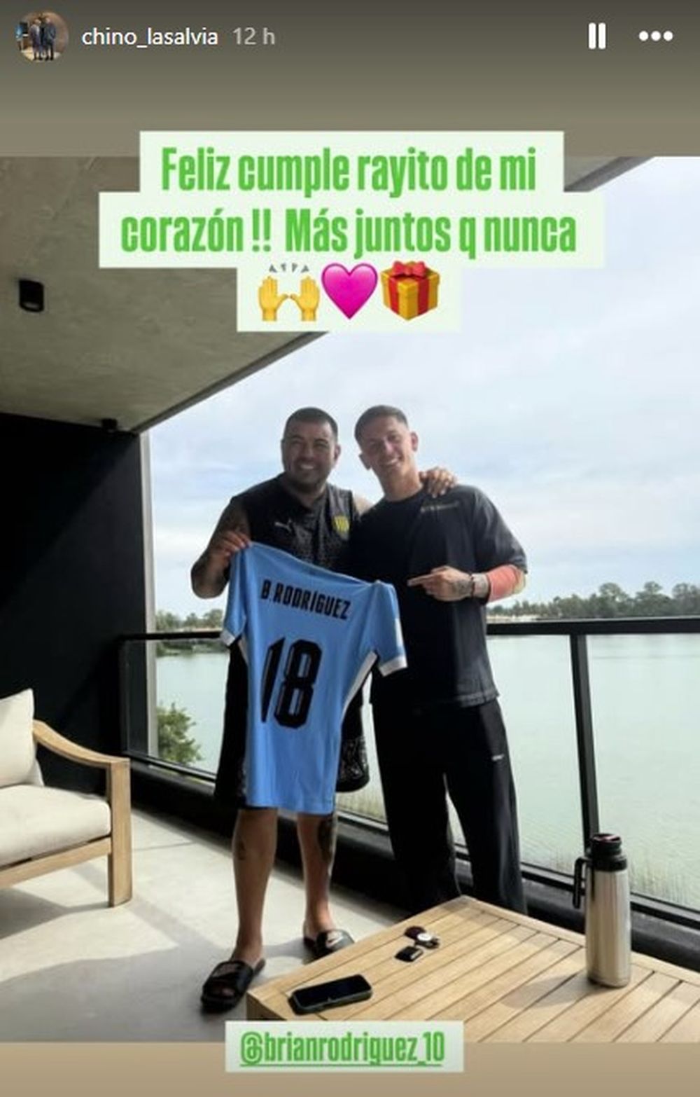 El saludo del Chino Lasalvia a Brian Rodríguez