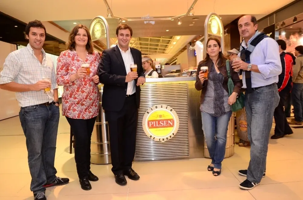 Santiago Fernández, Ines Jakubovski, Pablo Muxi, Alejandra Yaybek, Gabriel Tobarias