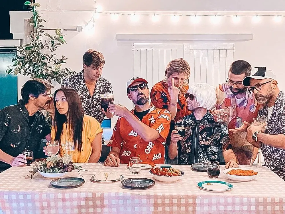 La imagen de Justicia Infinita por La bajada