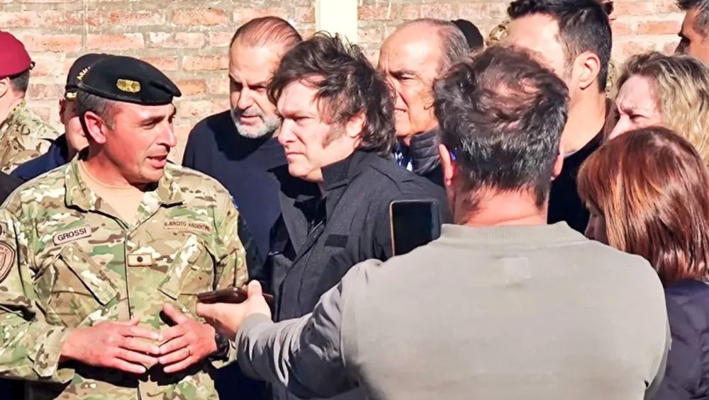 Javier Milei vetó la ley que contemplaba la creación de un fondo especial de $200.000 millones para la asistencia a los damnificados del temporal en Bahía Blanca.