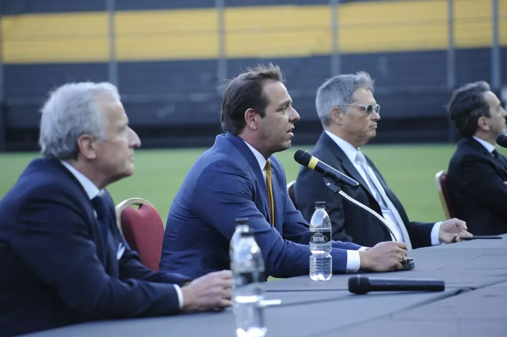 Damiani y Ruglio cuando asumió el nuevo consejo directivo