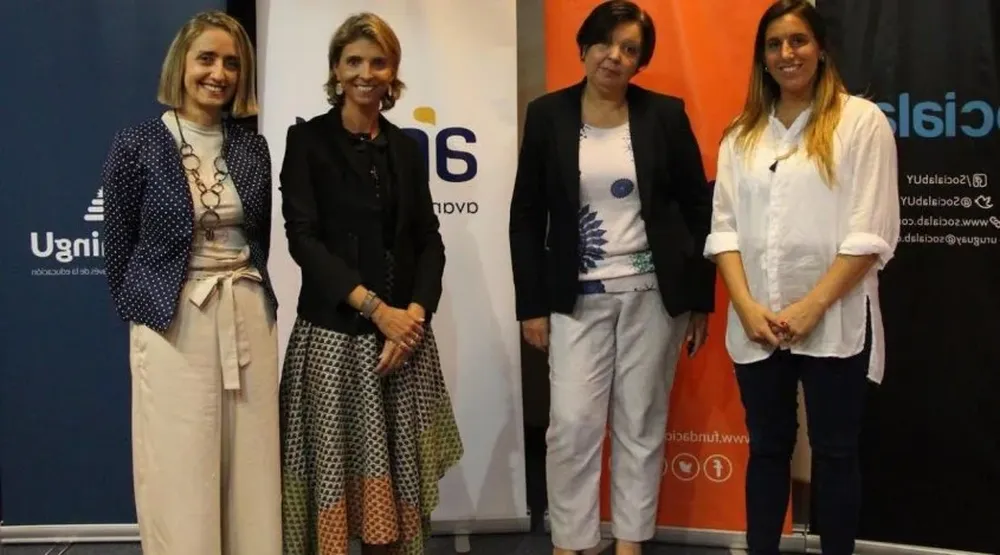Paula Mosera, Alicia Cuba, Fernanda Guliak, Pilar Sorhuet