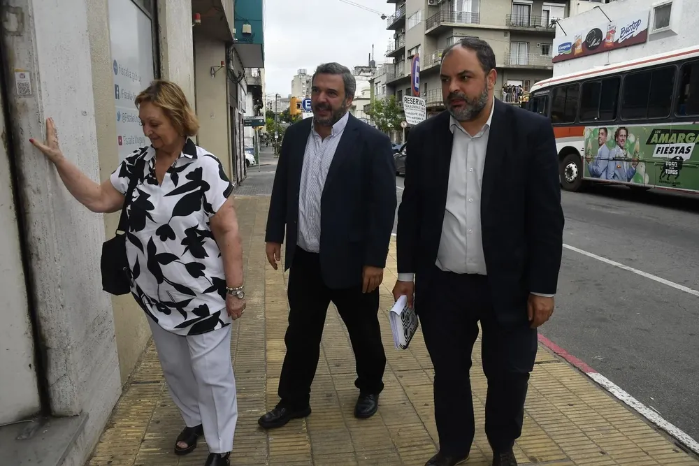 Bergara y Carrera presentaron la denuncia en Fiscalía