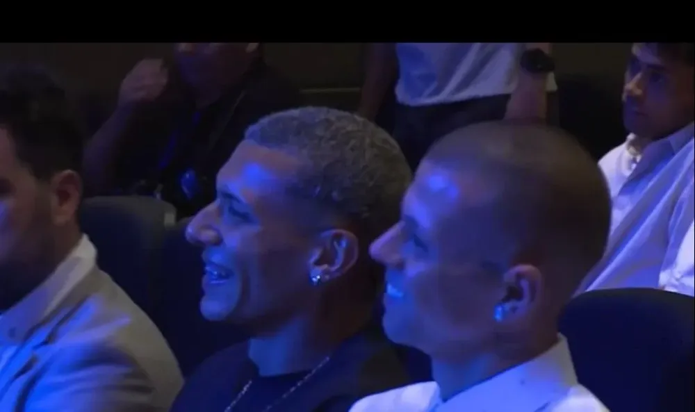 La amistad de Franco Fagúndez y Leo Coelho y las sonrisas en la gala de la AUF