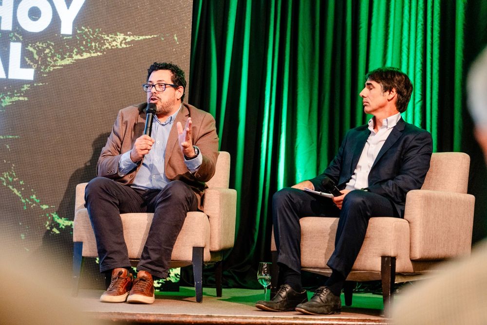 Productores forestales y gobierno en el cierre del Desayuno Forestal de 2025: Alejandro Sánchez y Francisco Bonino fueron los responsables de las exposiciones de cierre en la tradicional propuesta informativa de la SPF.