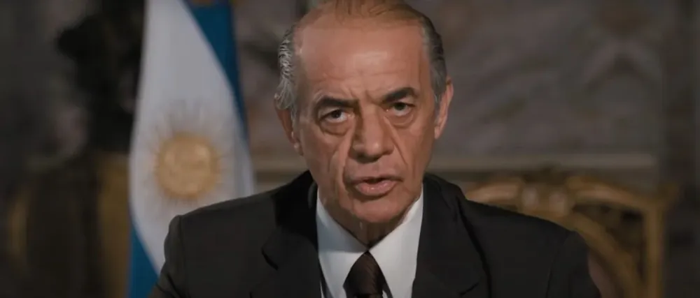 Jean Pierre Noher como Fernando de la Rúa