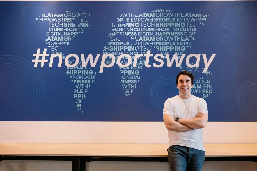 Maximiliano Casal, cofundador de Nowports en las oficinas de la empresa en Montevideo