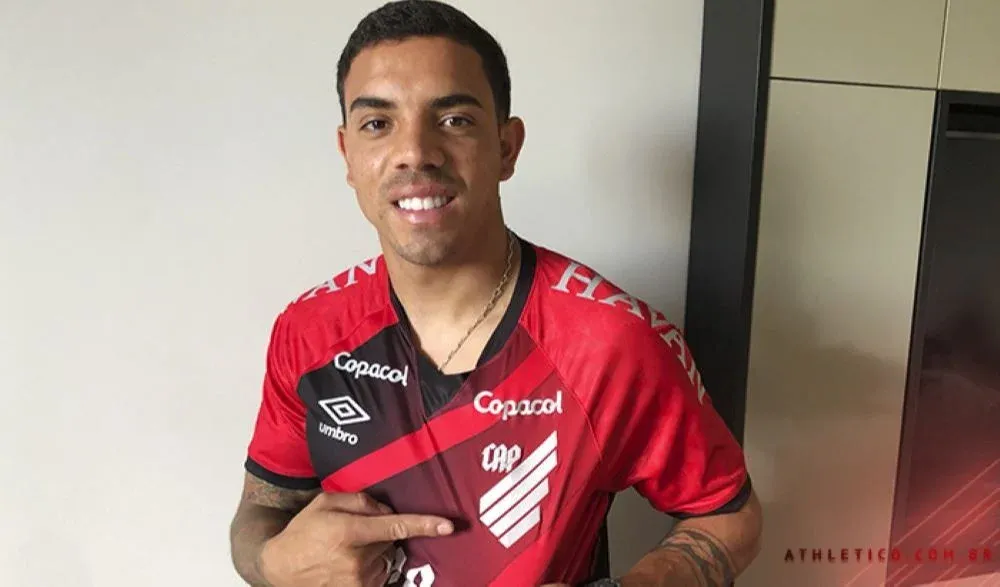 David Terans fue reservado por Tabárez para setiembre