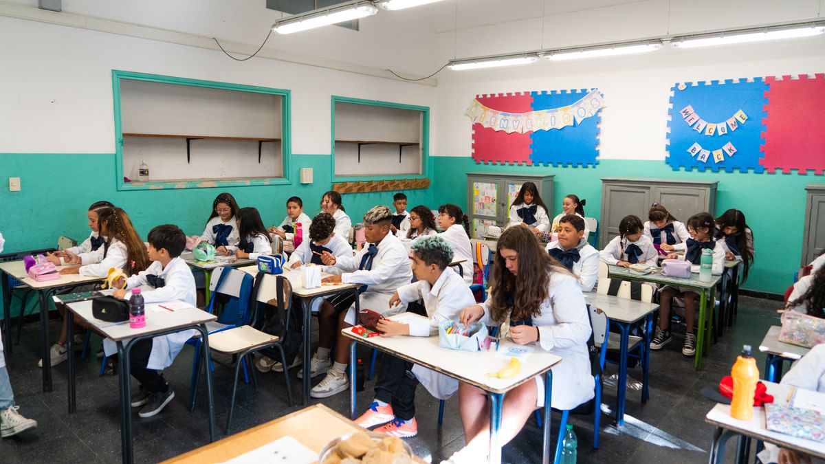 Laicidad y espacio común:  lo que una niña nos obliga a pensar