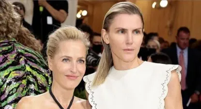 Gillian Anderson y Gabriela Hearst