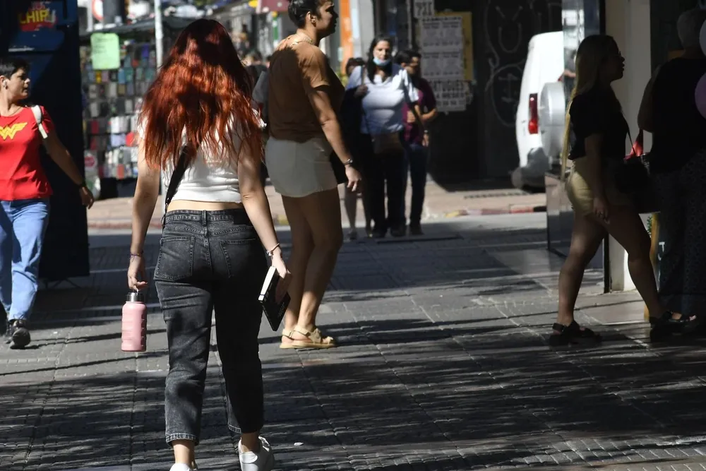 Varios transeúntes circulaban cuando fue el ataque.