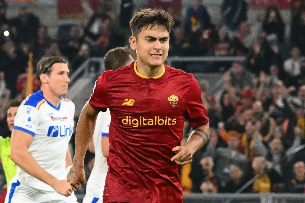 Paulo Dybala al sufrir la lesión: no pudo festejar su gol