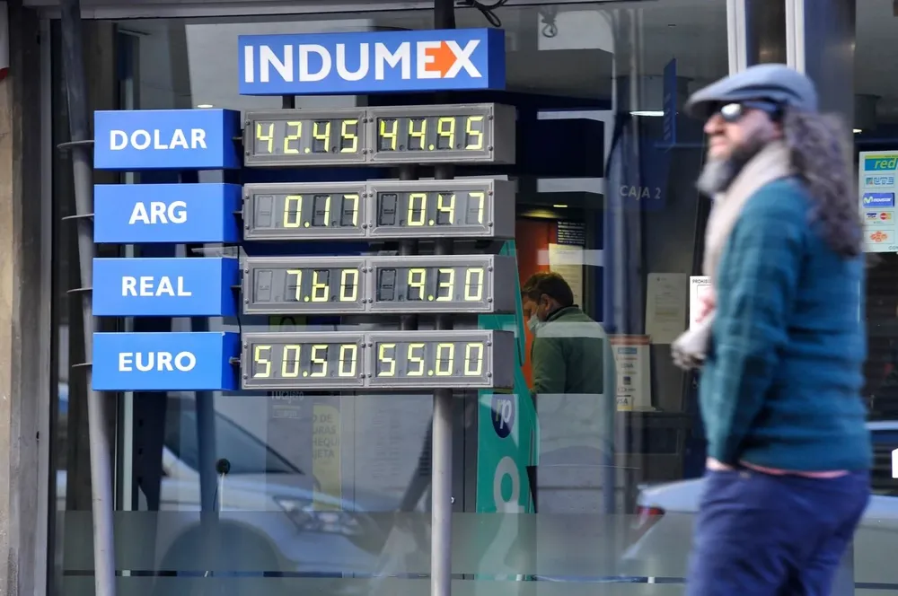 El billete verde parece cambiar de tendencia en el arranque de noviembre.