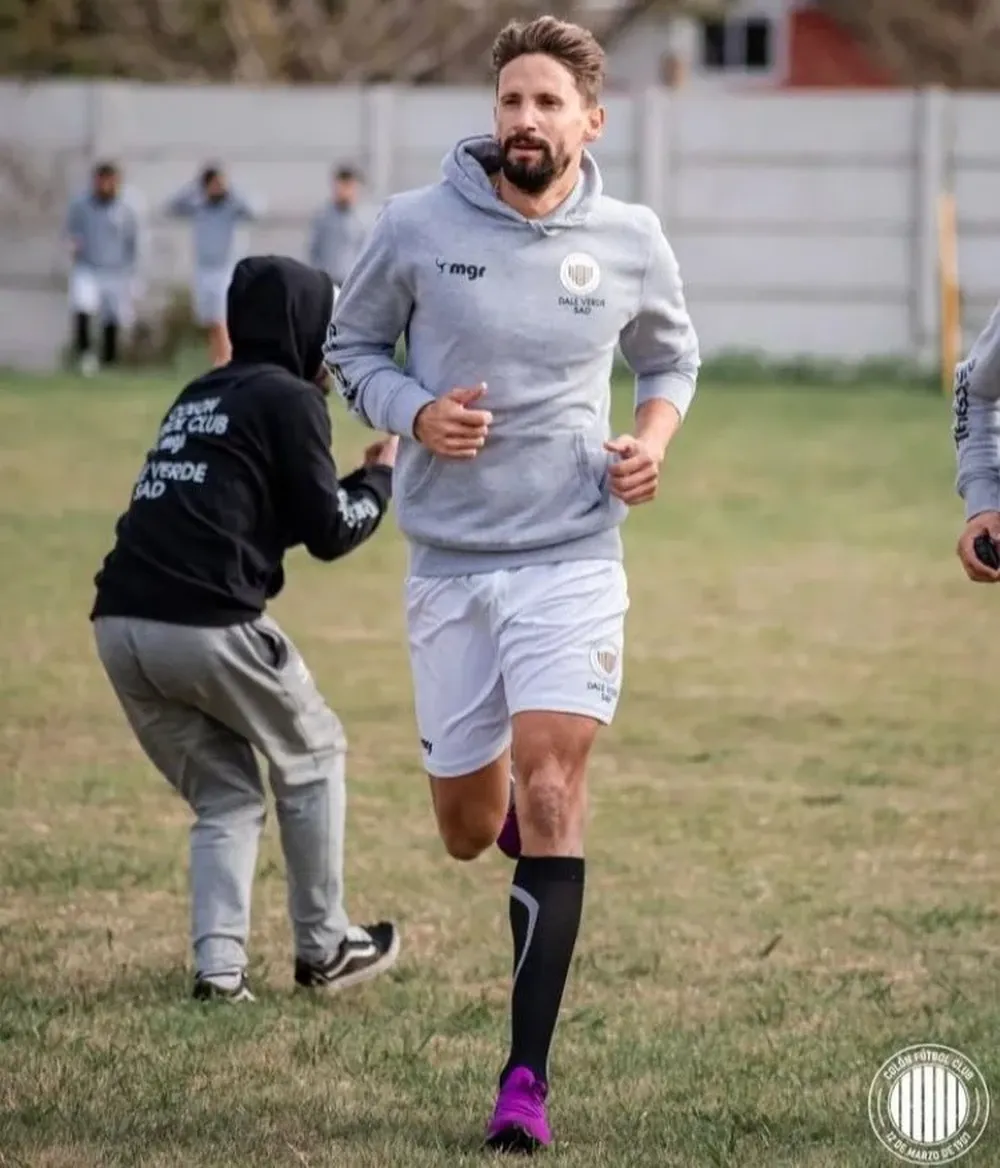 Gastón Ramírez en Colón