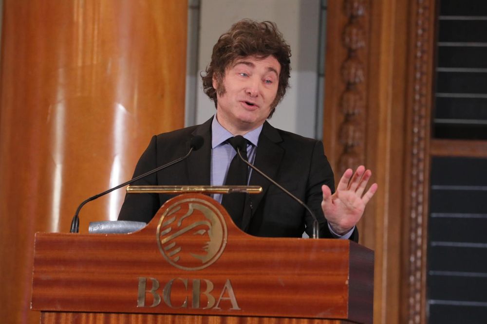 El presidente Javier Milei afromta múltiples desafíos en el útimo tramo de su primer año de gestión. Desde terminar de controlar la inflación hasta lograr imponer una agenda parlamentaria.&nbsp;