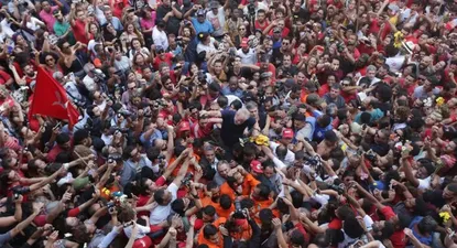 Cúpula del PT se muda a Curitiba y sabe que se viene una batalla larga
