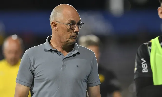 Alfredo Arias, DT de Peñarol