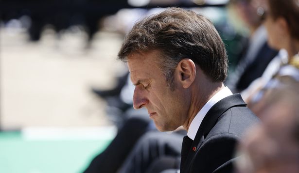 Las elecciones europeas del 9J dejaron a Macron golpeado y dispuesto a arriesgarlo todo tras el triunfo arrasador de la ultraderecha. El euro sufrió con ese shock y le esperan otros, como que la Fed probablemente baje la tasa dos, una o ninguna vez este año. Las cosas no se ven bien para el euro.&nbsp;