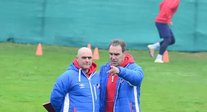 Jugadores enfrentados al ayudante técnico: define Lasarte