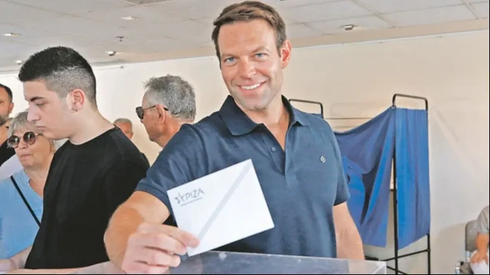 Stefanos Kasselakis es acusado por algunos dirigentes de querer provocar un giro hacia el centro-derecha de Syriza.
