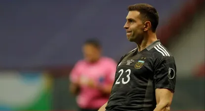 El festejo de Emiliano Martínez