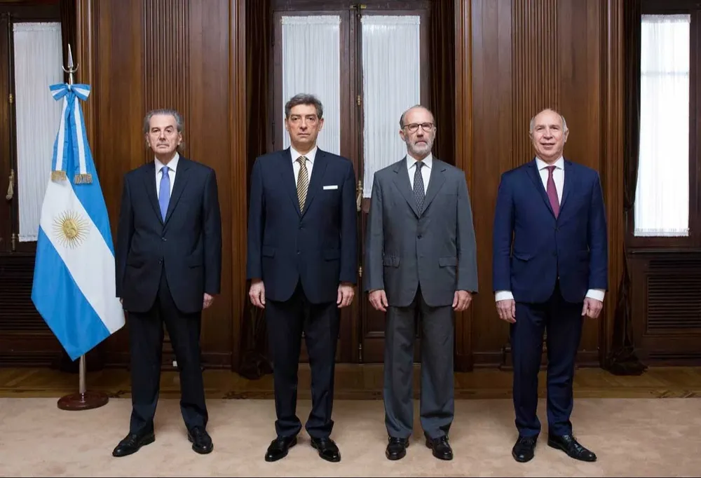 La Corte giró la presentación de La Rioja al Procurador
