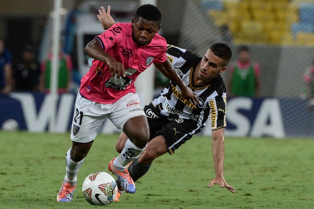 Jonathan González