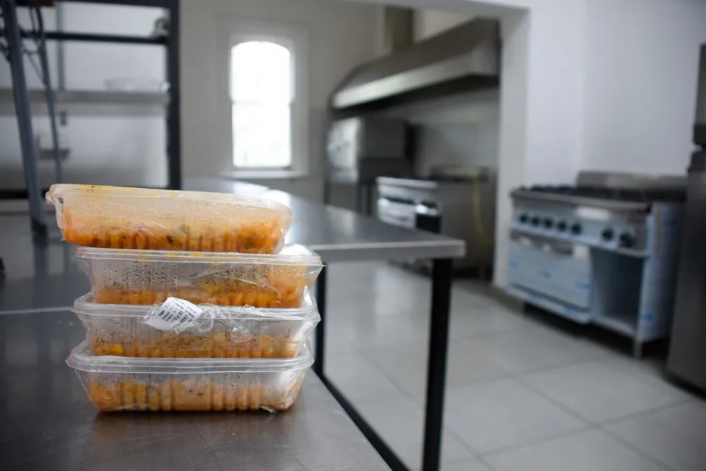 Uruguay Adelante se encargó de distribuir alimentos durante la pandemia a ollas populares. Archivo