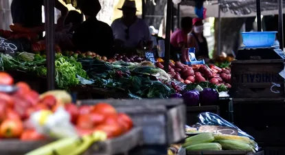 Las frutas cayeron en promedio den marzo.