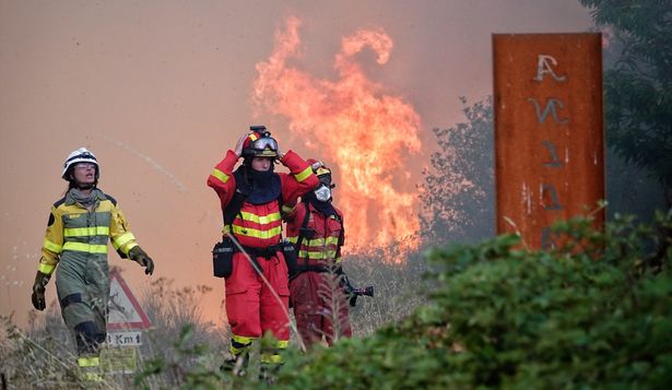 Incendios: Protección Civil informa una evolución favorable aunque aún hay focos activos